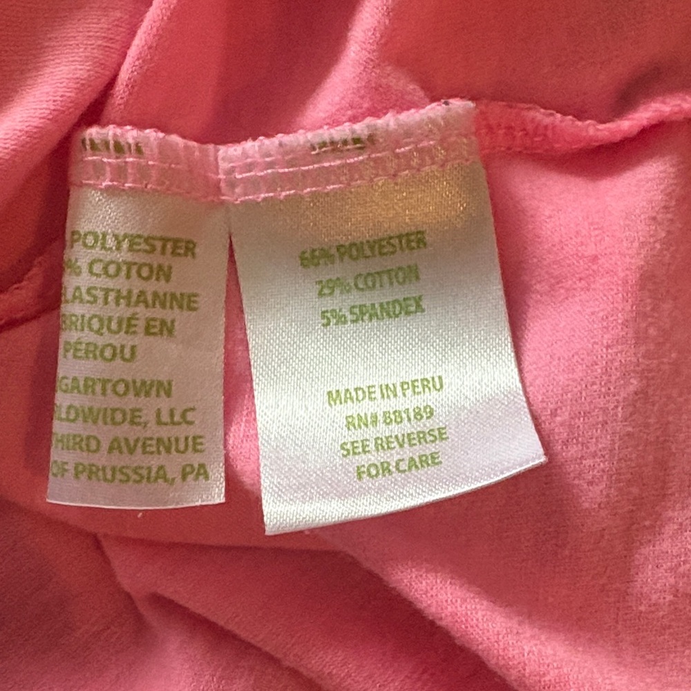 Pink Lilly Pulitzer T-shirt - Picture 5 of 5